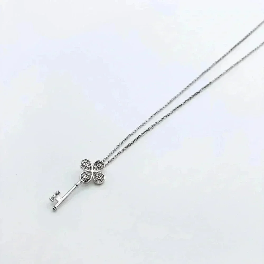 Key necklace - Picture 2 of 6